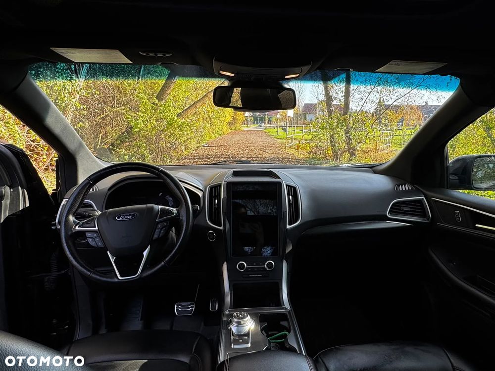 Ford Edge - 18