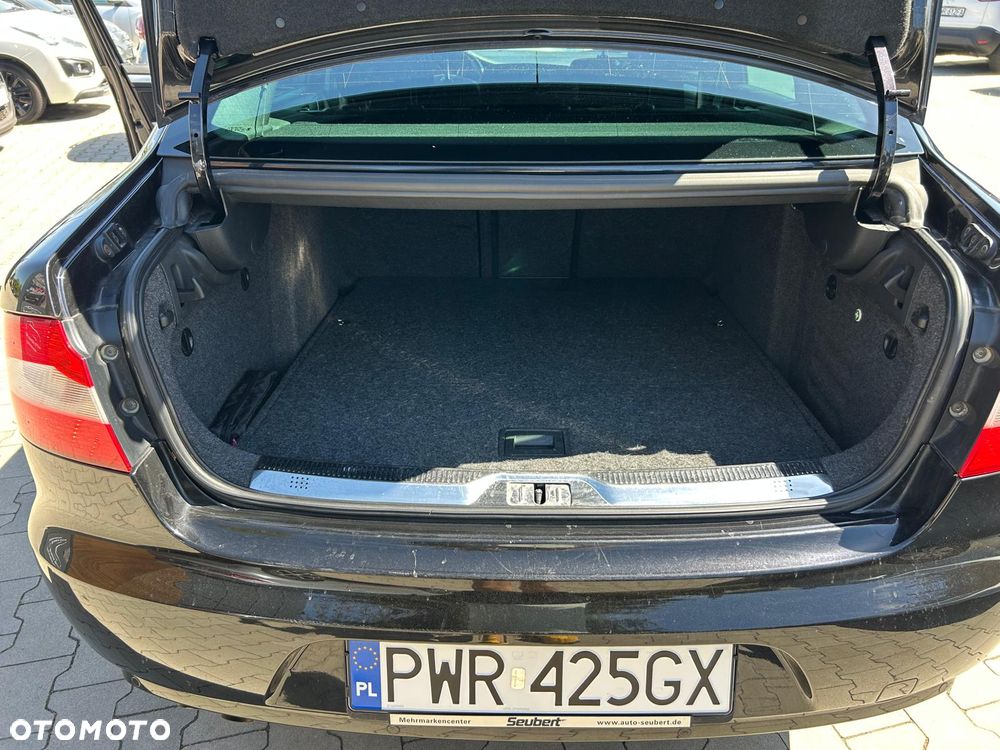 Skoda Superb 1,9 TDI Comfort - 24