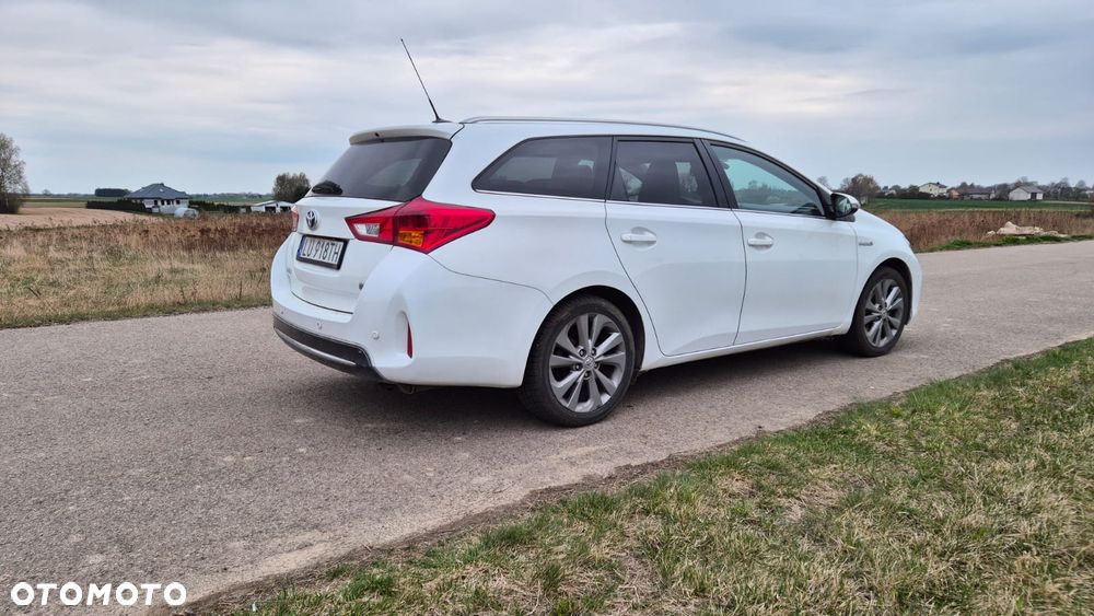Toyota Auris - 9