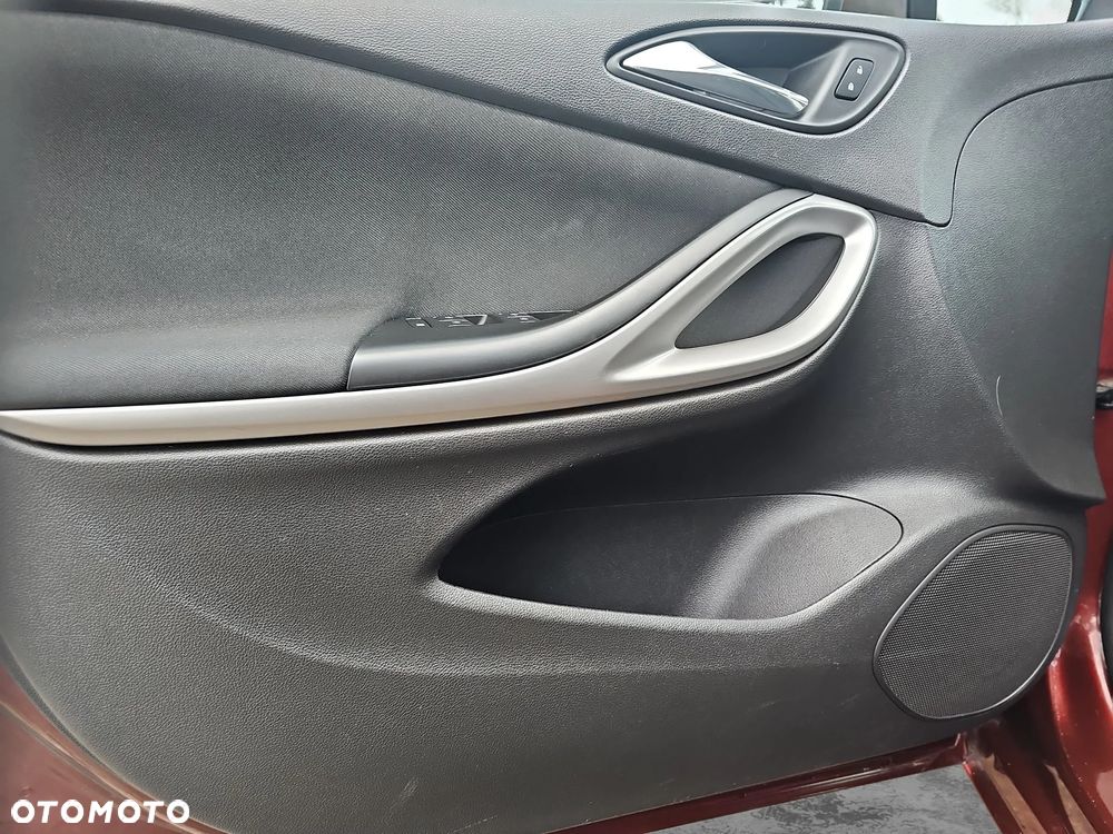 Opel Astra 1.4 T GPF Enjoy S&S - 19