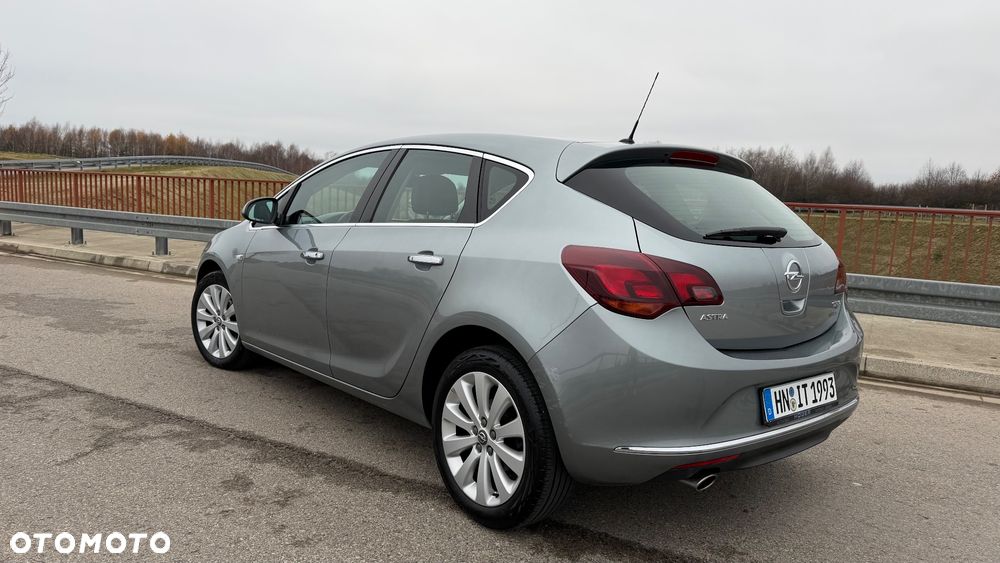 Opel Astra 1.4 Turbo ENERGY - 28