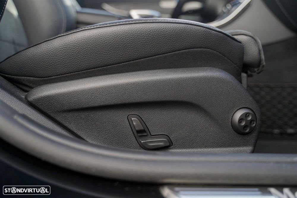 Mercedes-Benz E 300 de AMG Line - 37