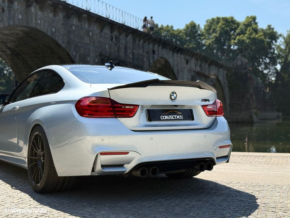 BMW M4 DKG - 19