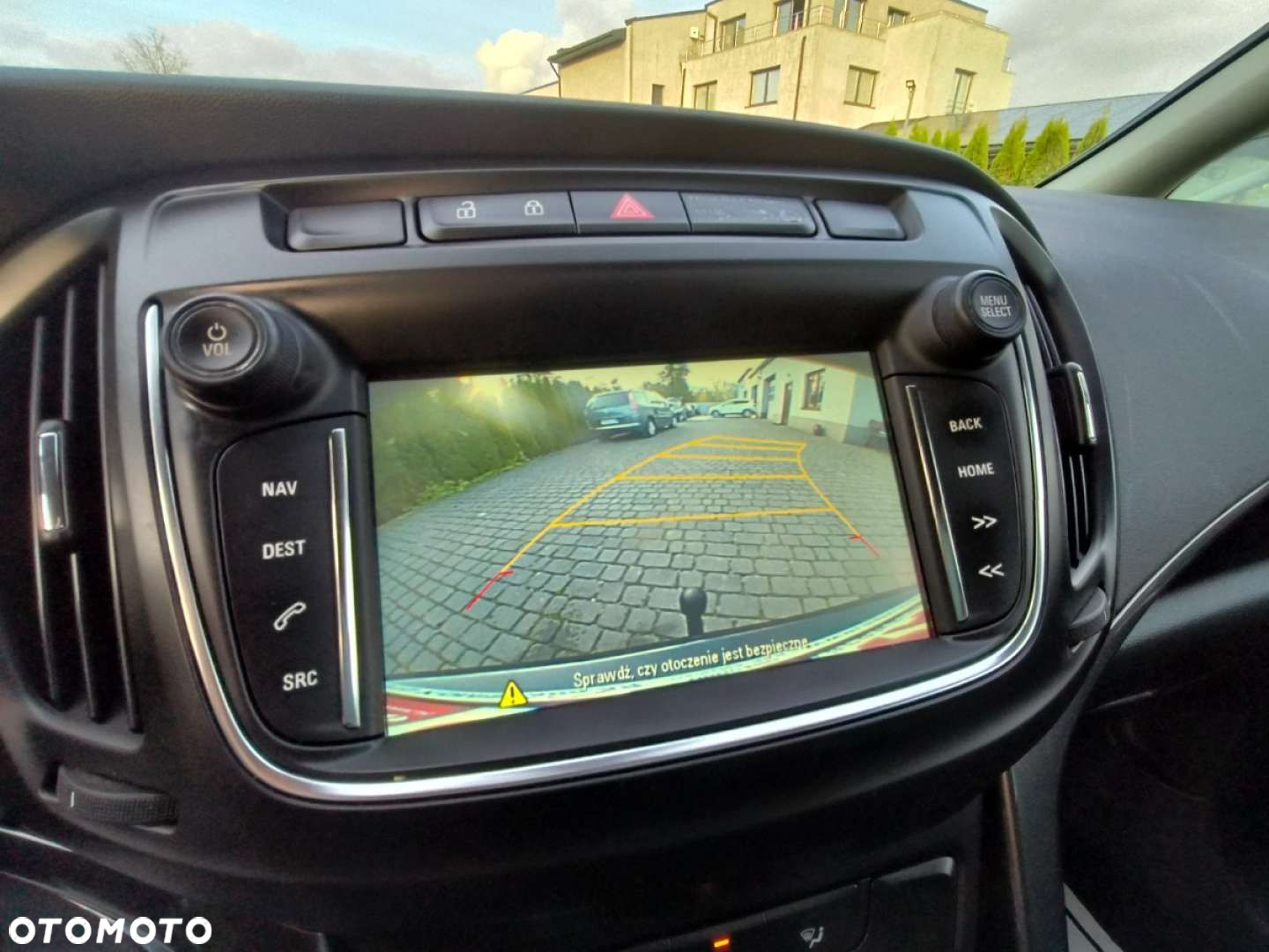 Opel Zafira - 10