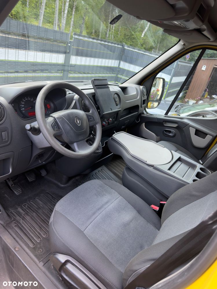 Renault Master - 10