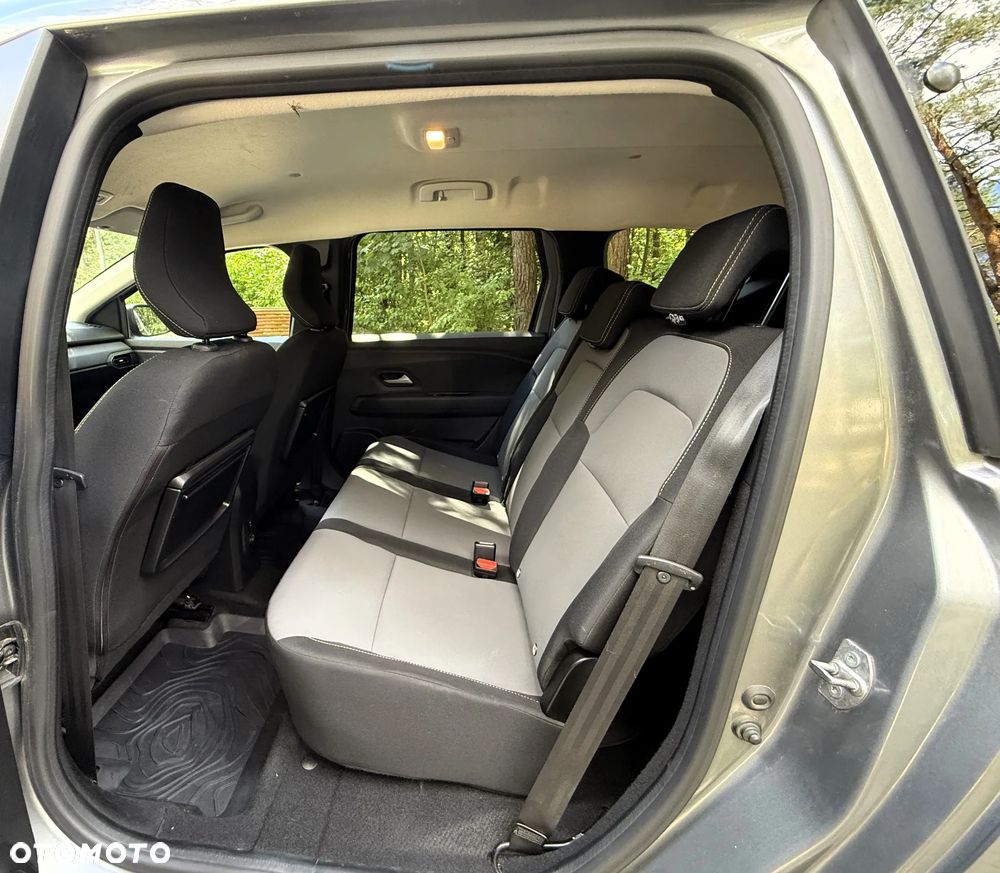 Dacia Jogger 1.0 TCe 110 Extreme 7os - 21