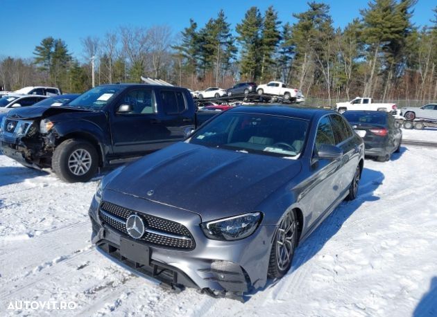 Mercedes-Benz E 300 9G-TRONIC - 2