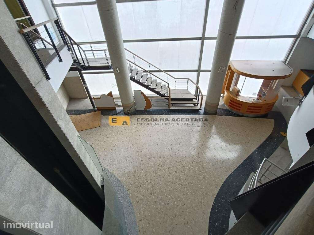 Espaço multiusos centro para ginásio ou igreja - Grande imagem: 4/6