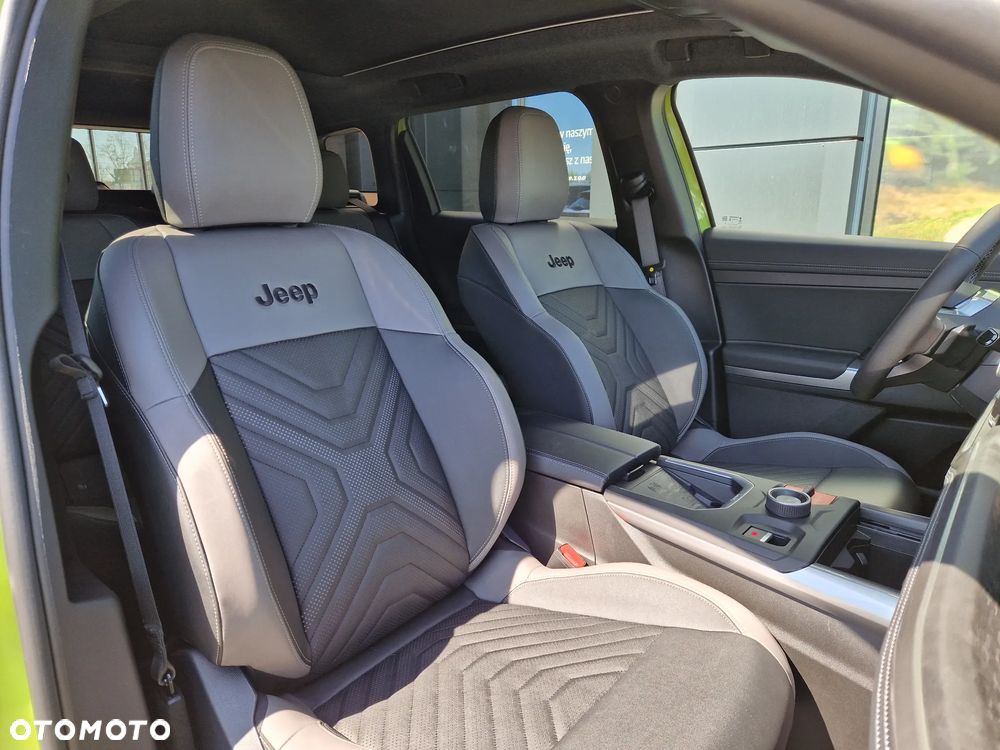 Jeep Compass 1.2 T3 mHEV First Edition FWD DCT - 21