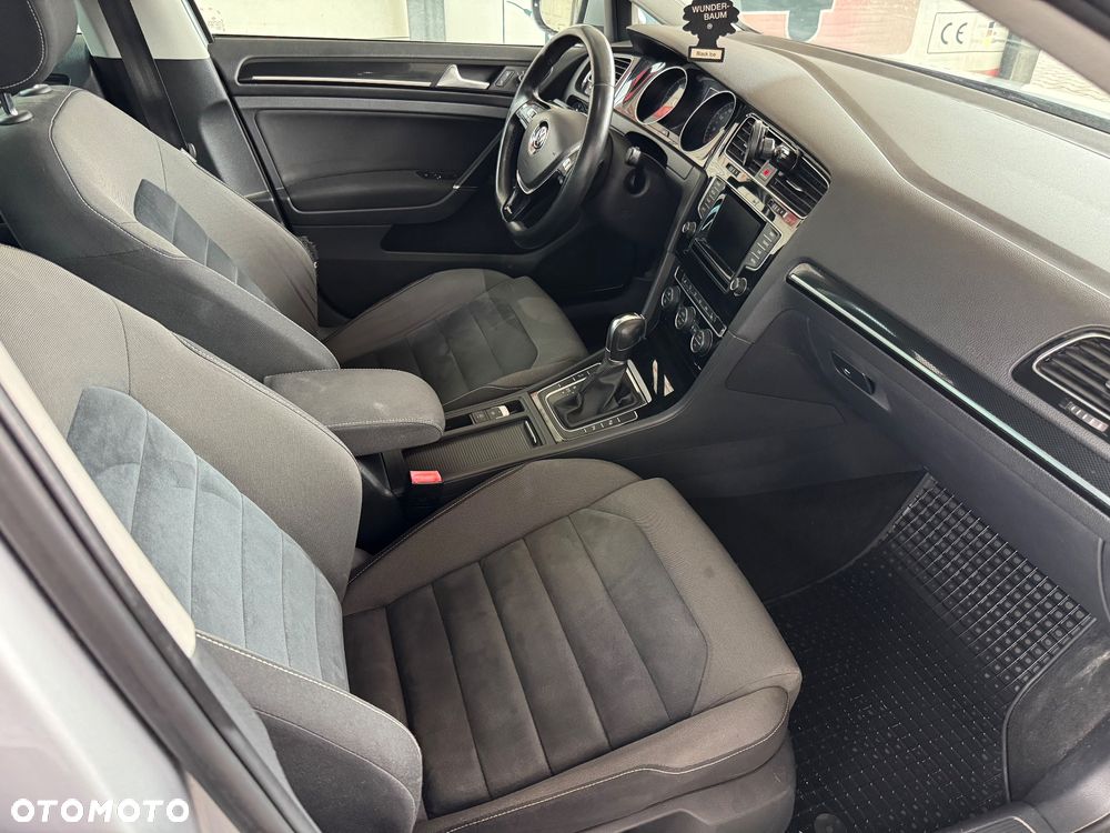 Volkswagen Golf 1.6 TDI BMT Highline DSG - 9