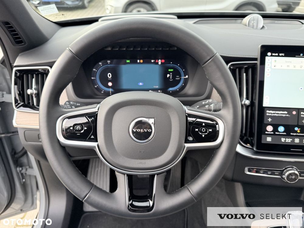 Volvo XC 90 - 12