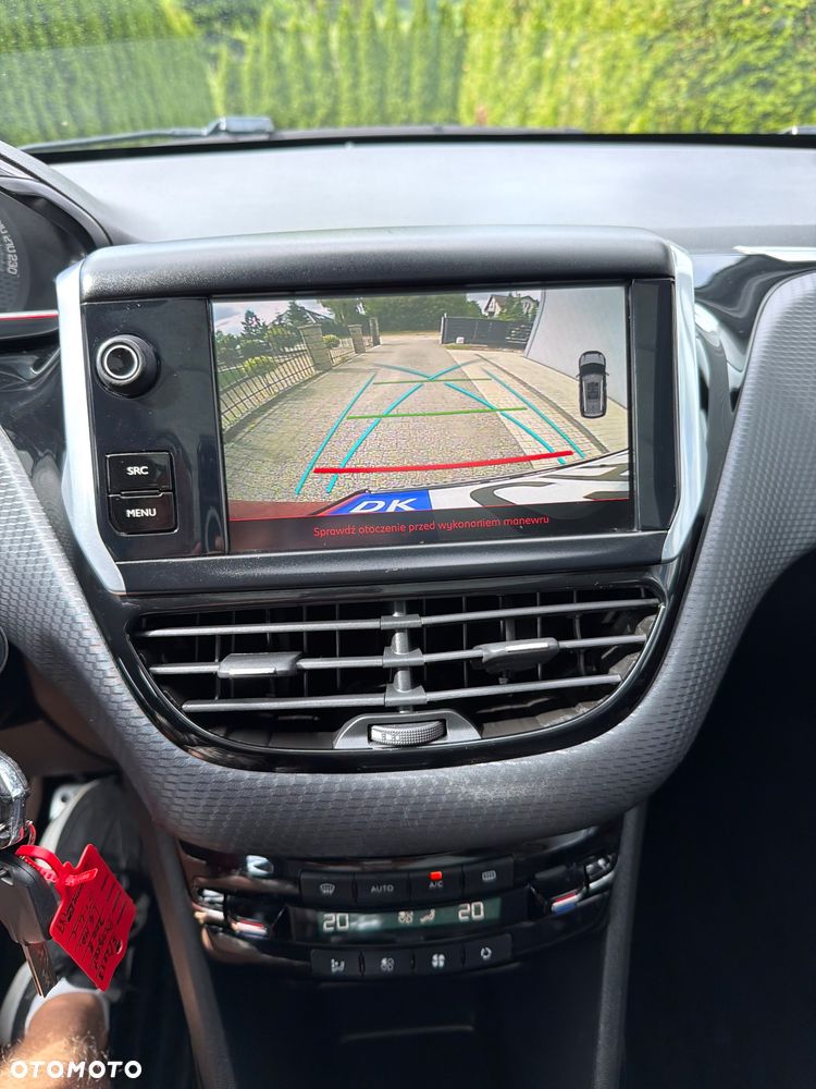 Peugeot 2008 BlueHDi FAP 120 STOP & START GT-Line Edition - 10