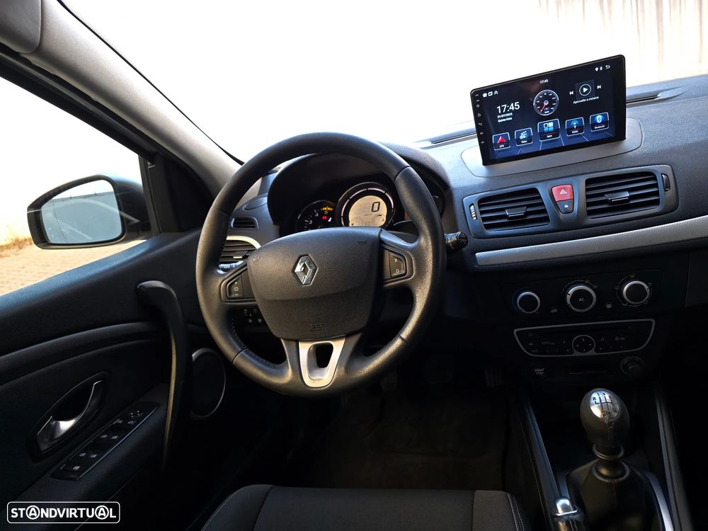 Renault Mégane Sport Tourer 1.5 dCi Dynamique SS - 43