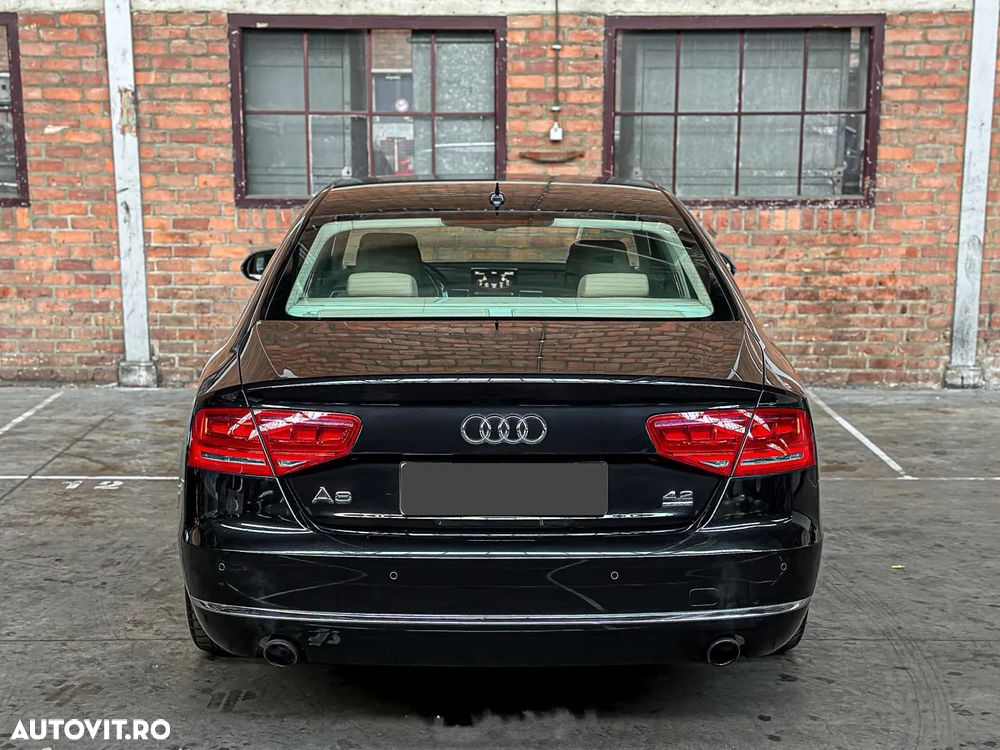 Audi A8 - 5