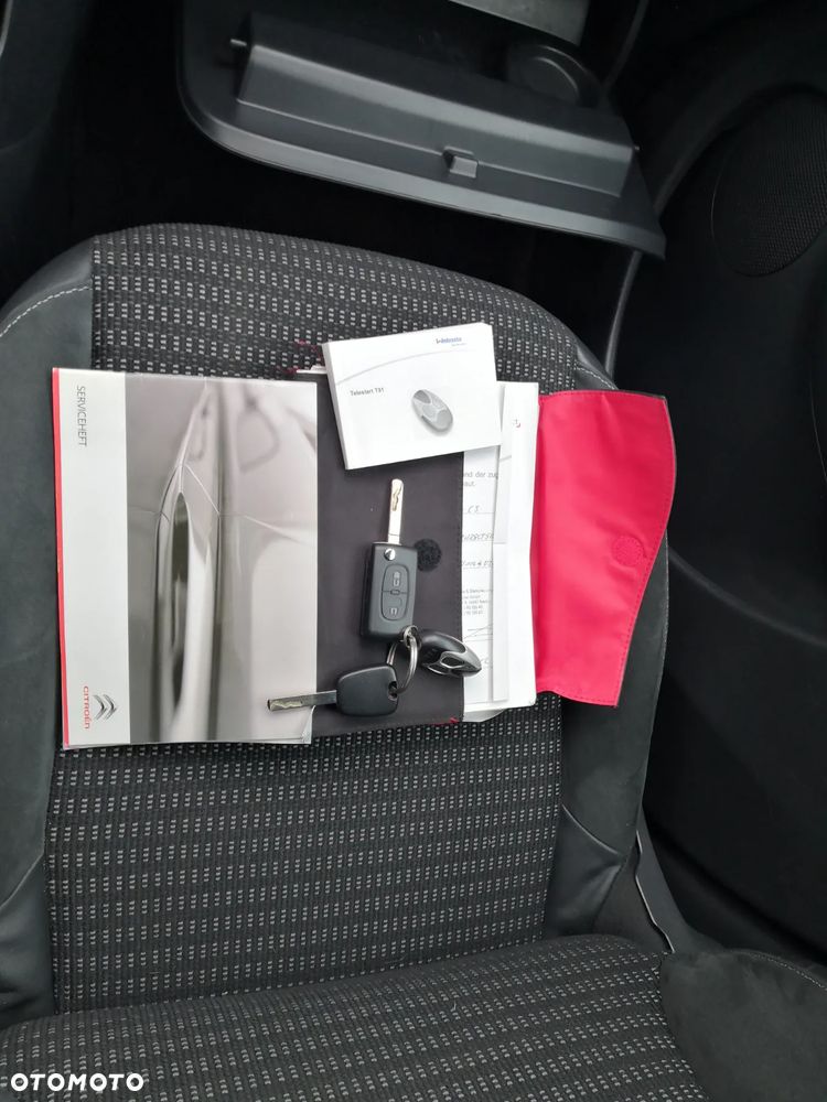 Citroën C3 Picasso 1.6 HDi Exclusive Euro5 - 28