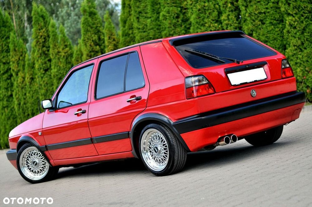 Volkswagen Golf - 3