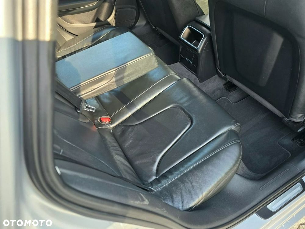 Audi A4 Limousine - 23