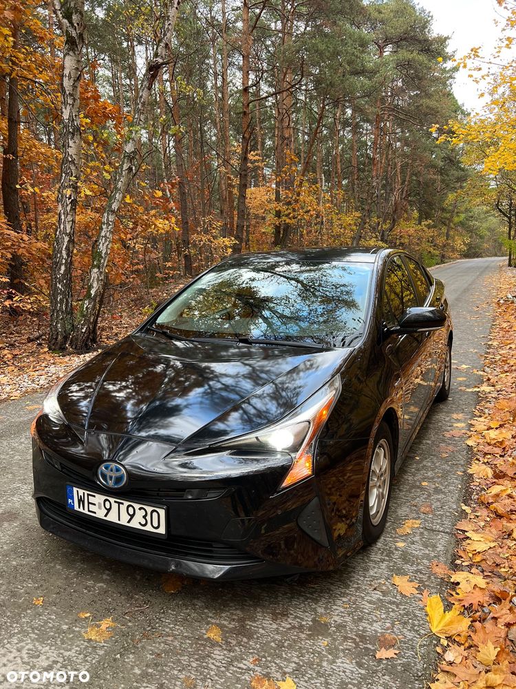 Toyota Prius 1.8 Hybrid Premium - 1