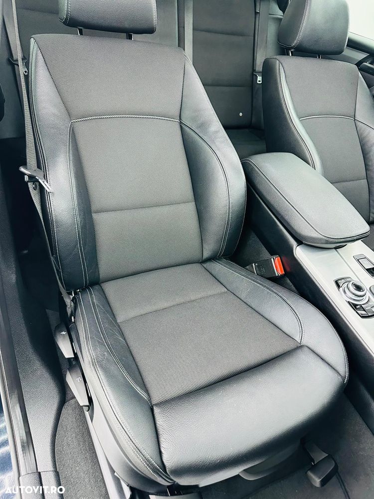 BMW X3 xDrive20i - 23