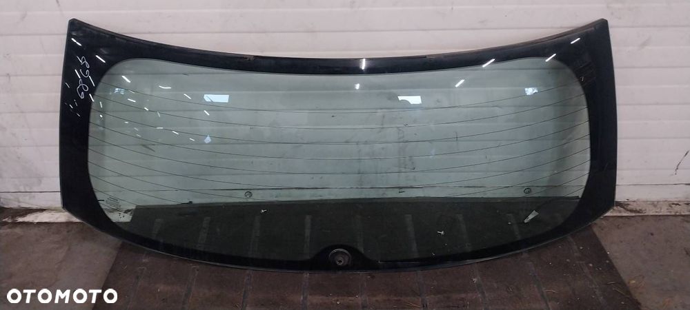 SZYBA TYŁ KLAPY BAGAŻNIKA TOYOTA AVENSIS T25 KOMBI - 1