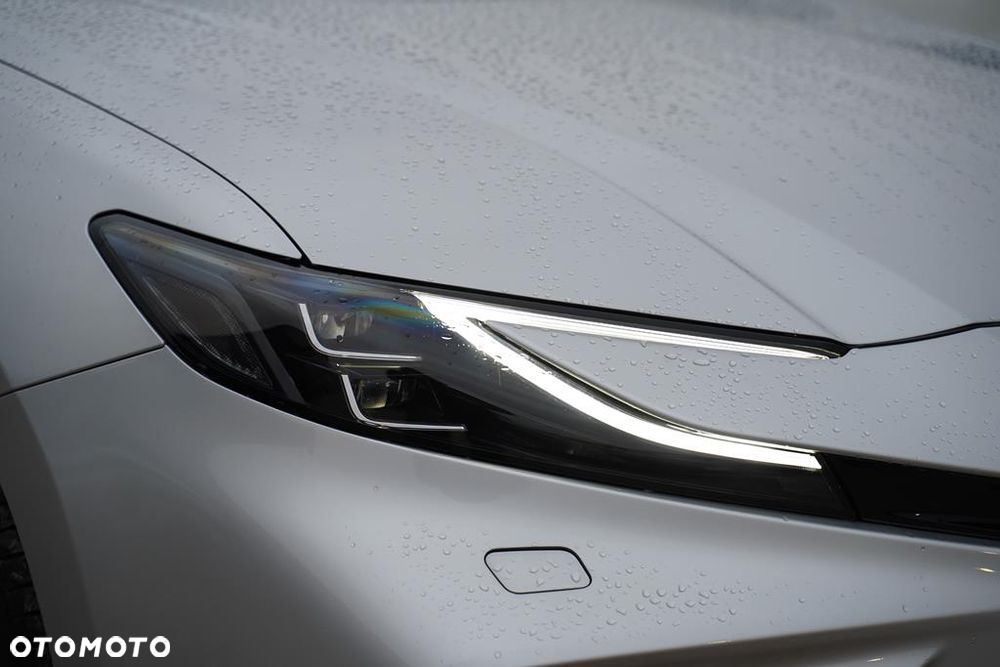 Toyota Camry 2.5 Hybrid Dynamic Force Prestige e-CVT - 32