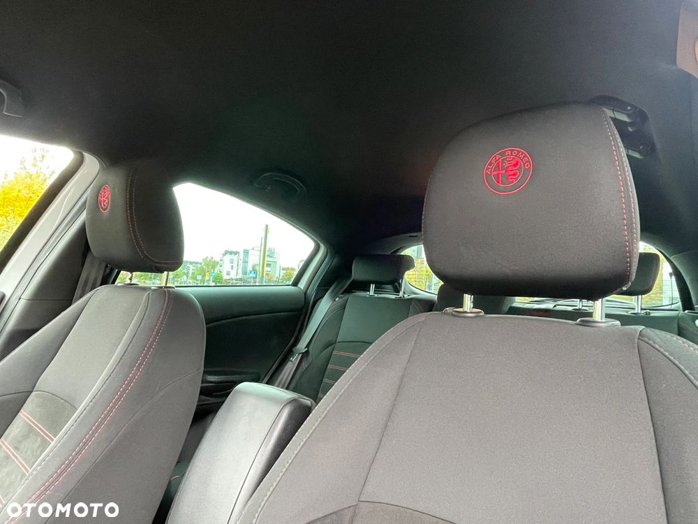 Alfa Romeo Giulietta 1.4 TB MultiAir Super - 30