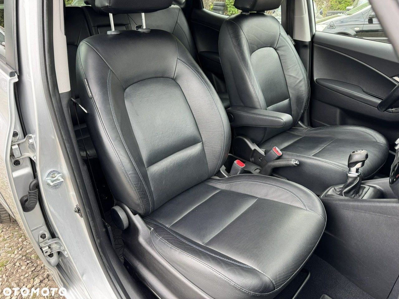 Hyundai ix20 - 13