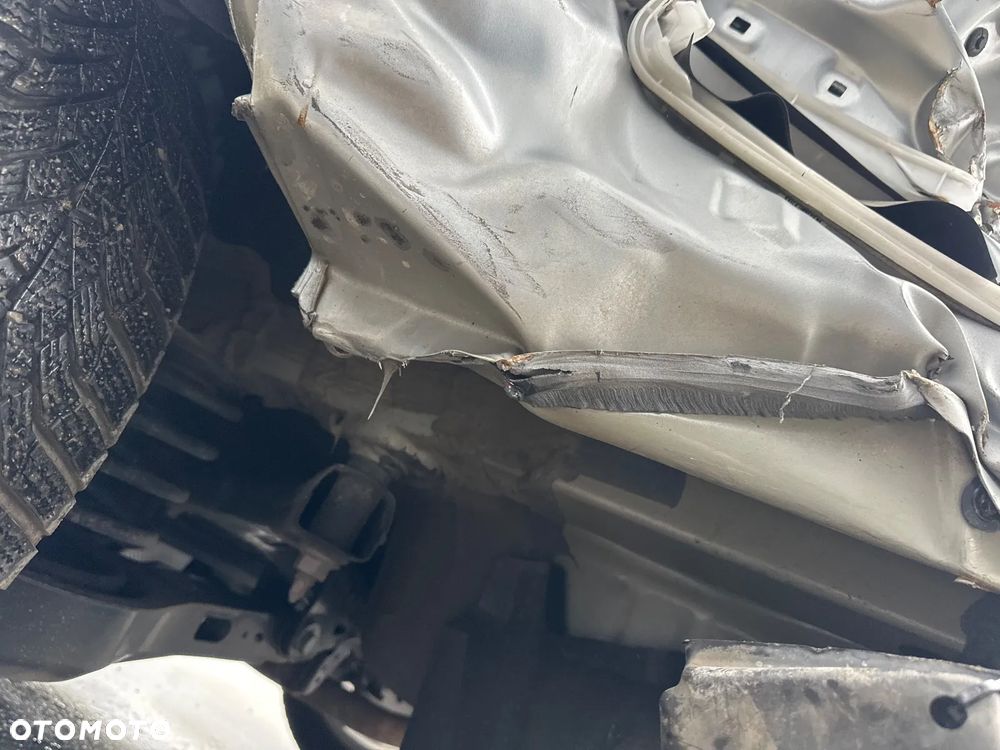 Toyota Corolla 1.8 Hybrid Comfort - 19