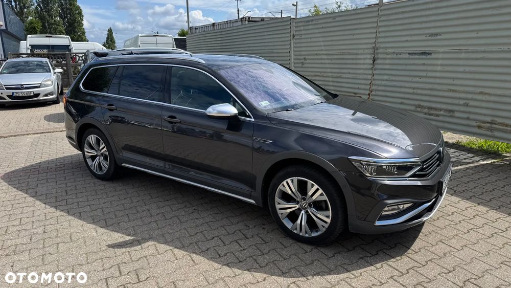 Volkswagen Passat Alltrack - 8
