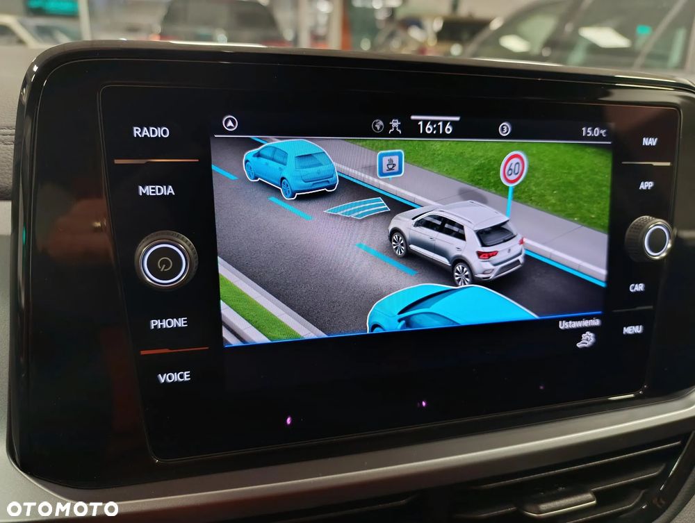 Volkswagen T-Roc 1.0 TSI Life - 23