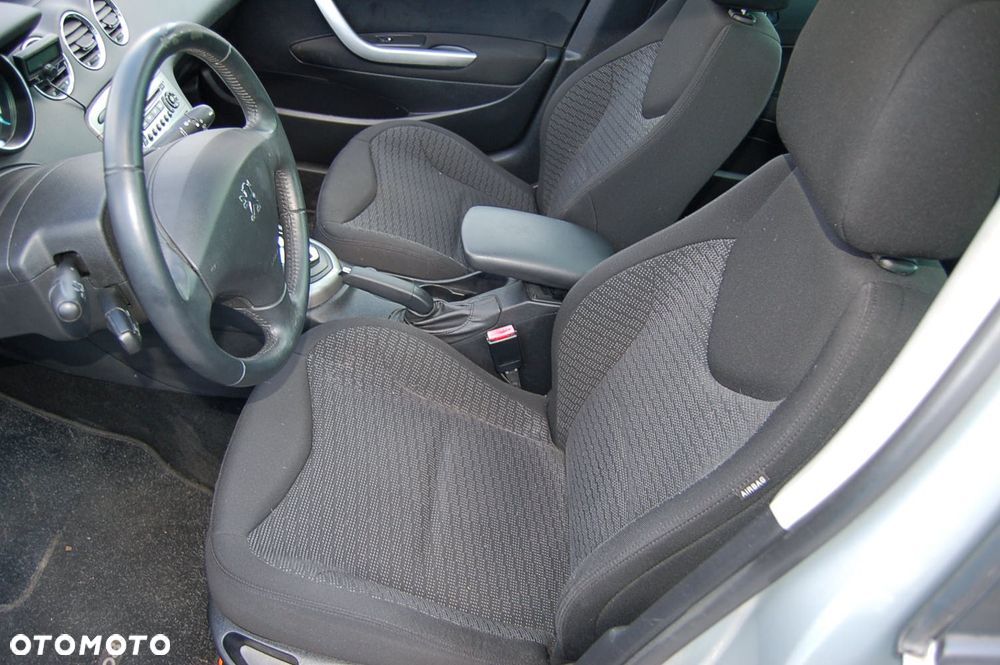 Peugeot 308 120 VTi Automatik Active - 4