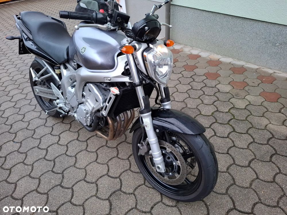Yamaha FZ6 - 35