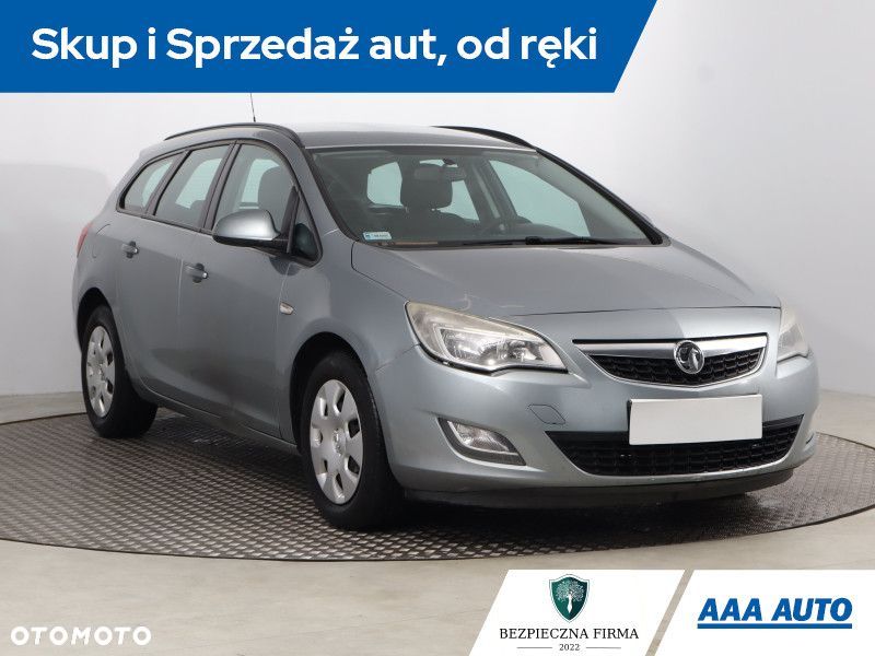 Opel Astra - 2