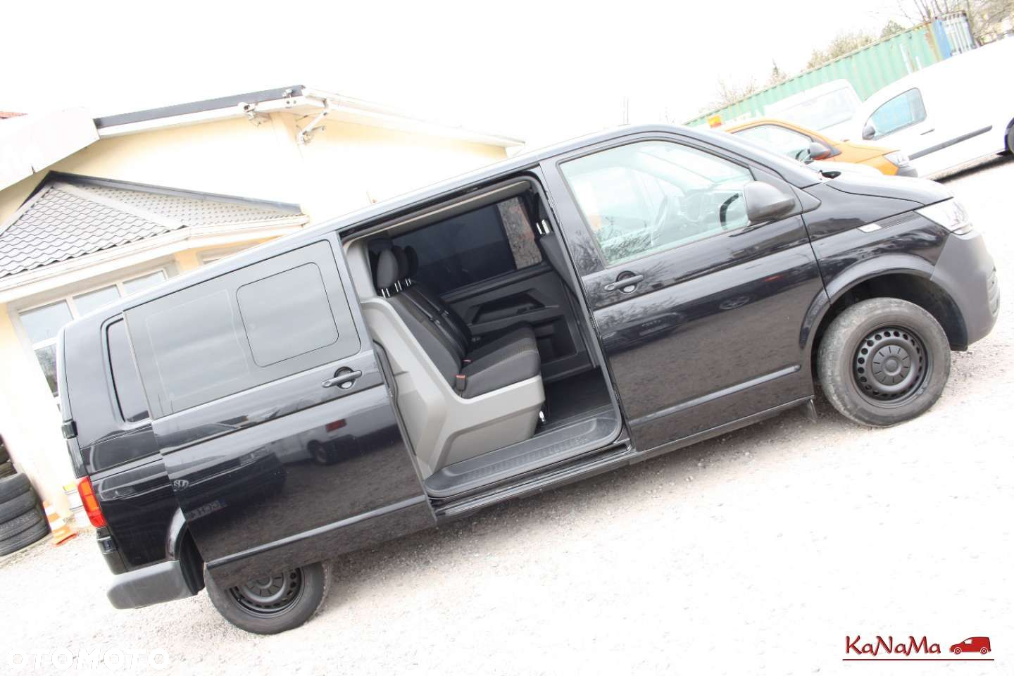 Volkswagen Transporter - 32