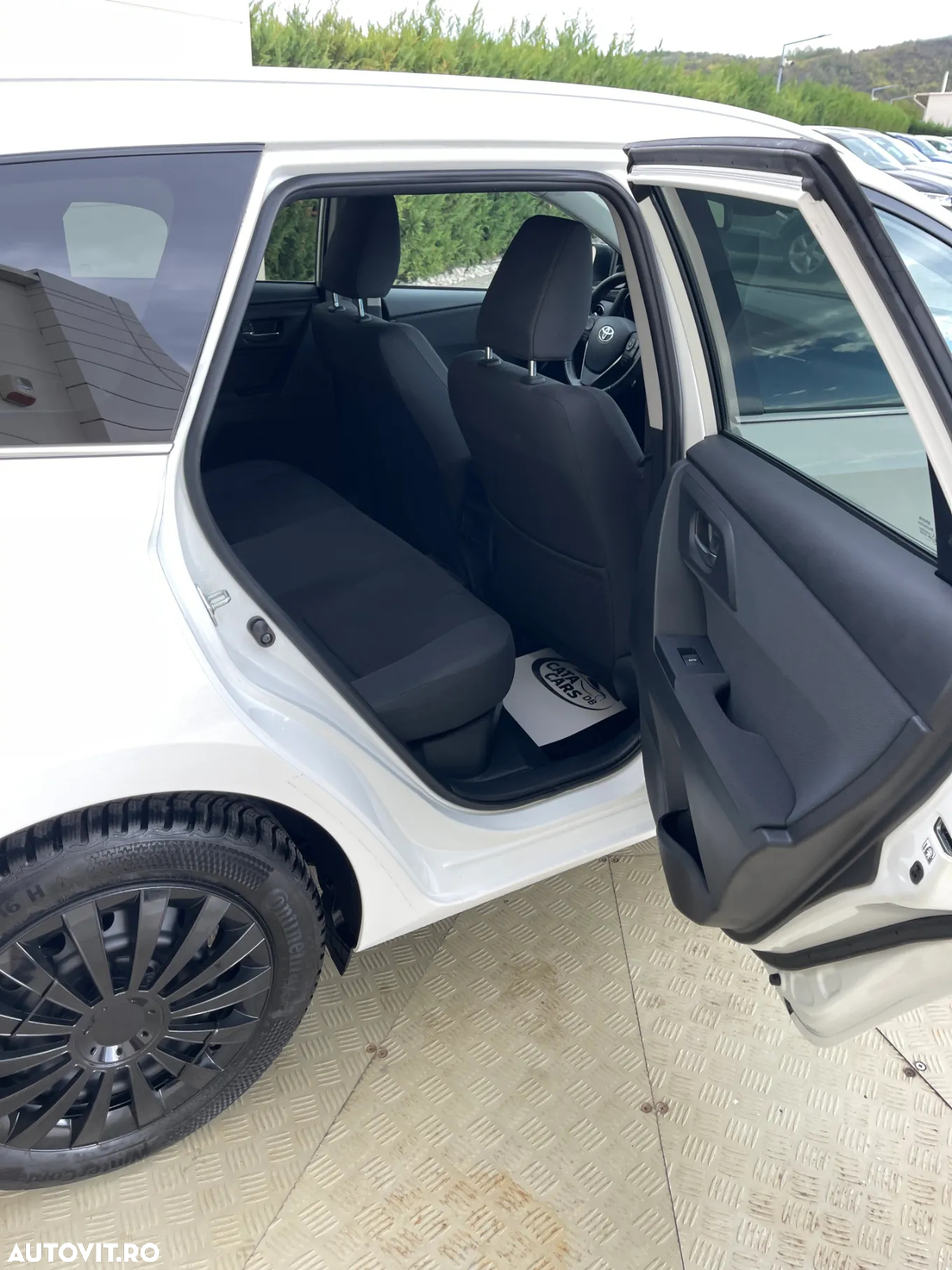 Toyota Auris 1.8 VVT-i Hybrid Automatik Comfort - 22