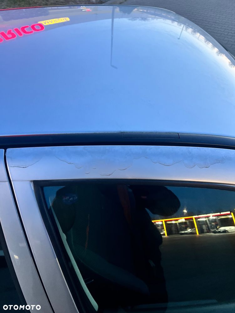 Volkswagen Polo 1.4 16V Basis - 12