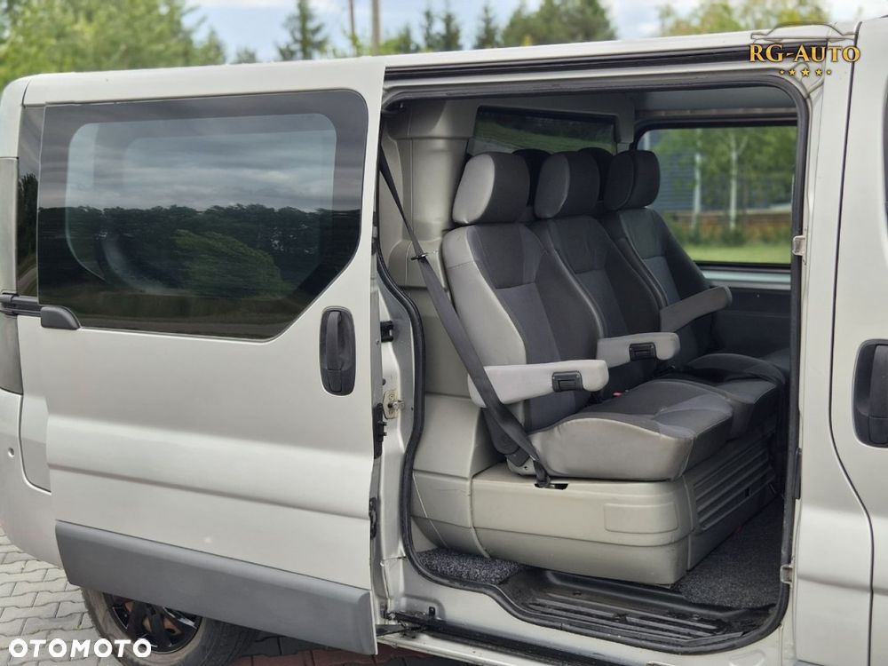 Opel Vivaro - 6