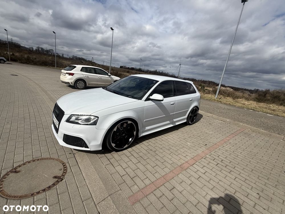 Audi RS3 Sportback - 1