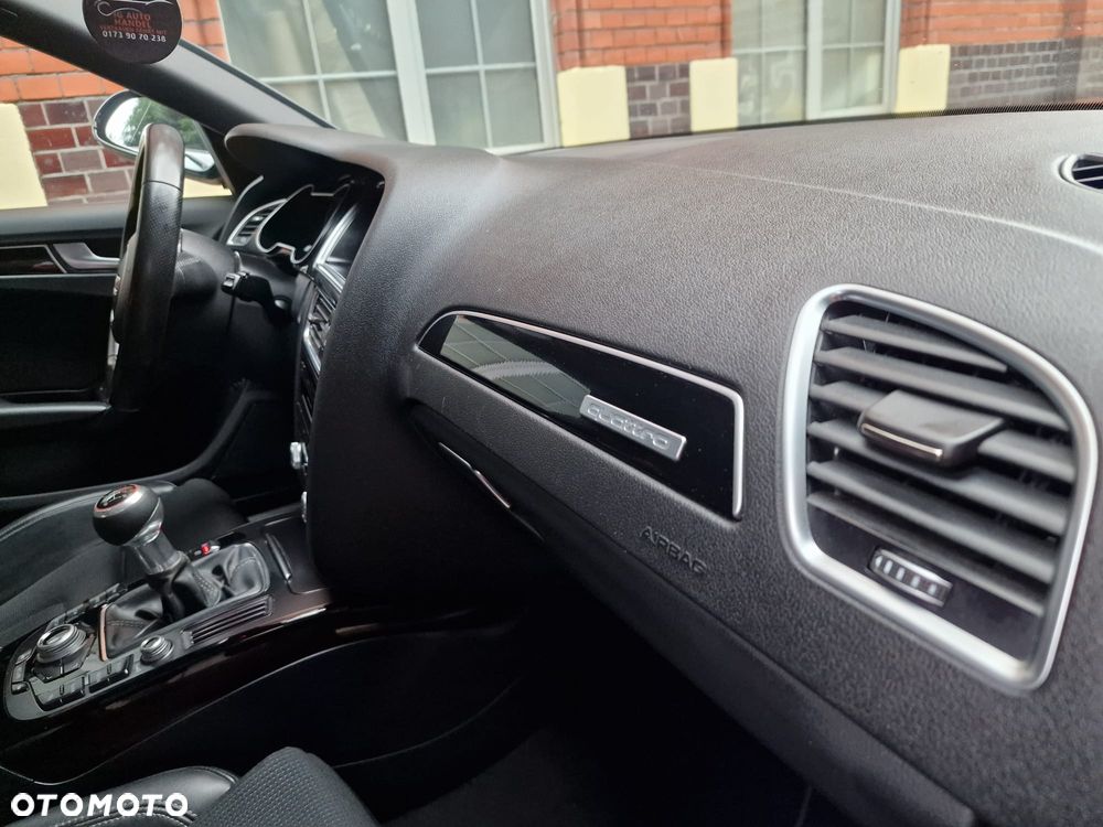 Audi A4 Avant 2.0 TDI quattro - 21