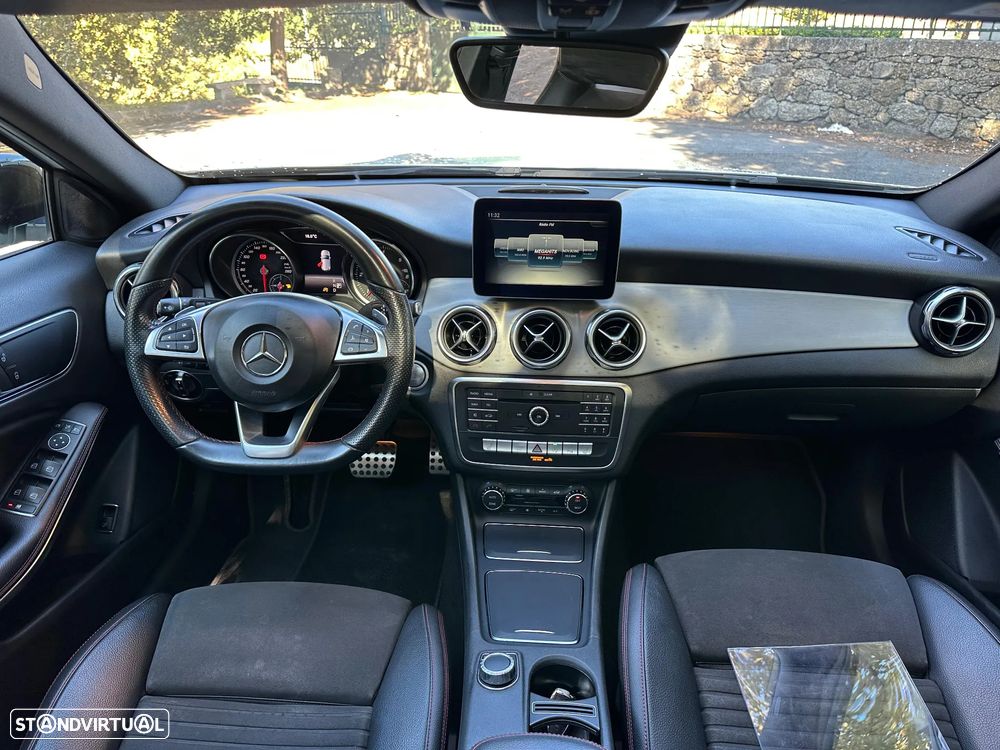 Mercedes-Benz GLA 180 - 15