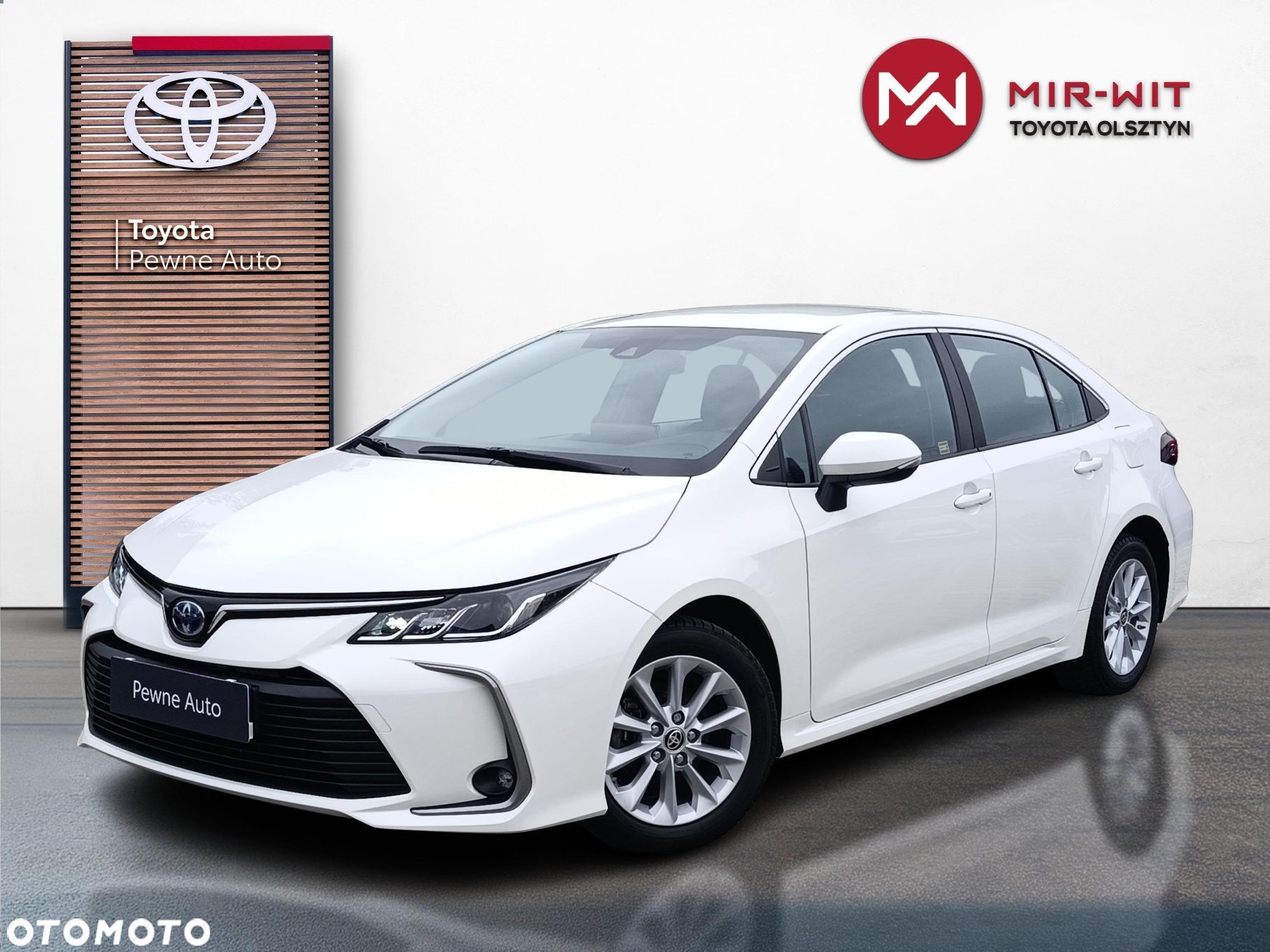 Toyota Corolla 1.8 Hybrid Comfort - 1
