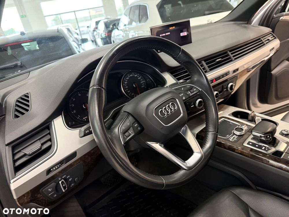 Audi Q7 - 27