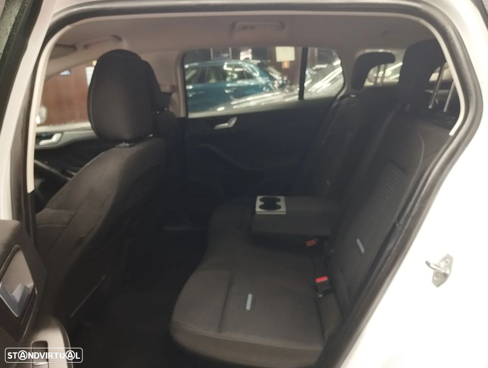 Ford Focus SW 1.0 EcoBoost MHEV Active - 13