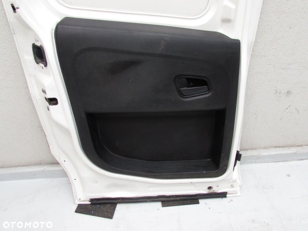 FIAT DOBLO II COMBO D 10-15 DRZWI BOCZNE PRZESUWNE LEWE 249 - 9