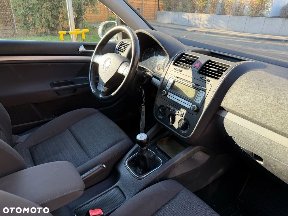 Volkswagen Golf 2.0 TDI Tour - 9
