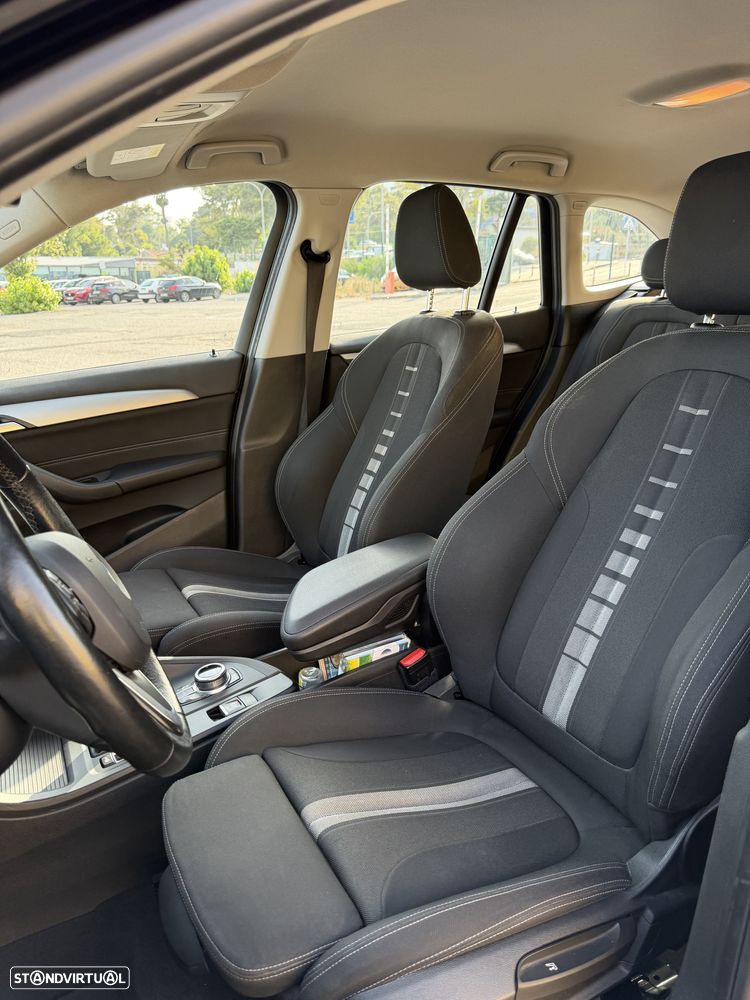 BMW X1 sDrive18i Advantage - 13