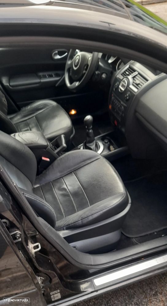 Renault Mégane Break 1.5 dCi Dynamique Luxe - 1