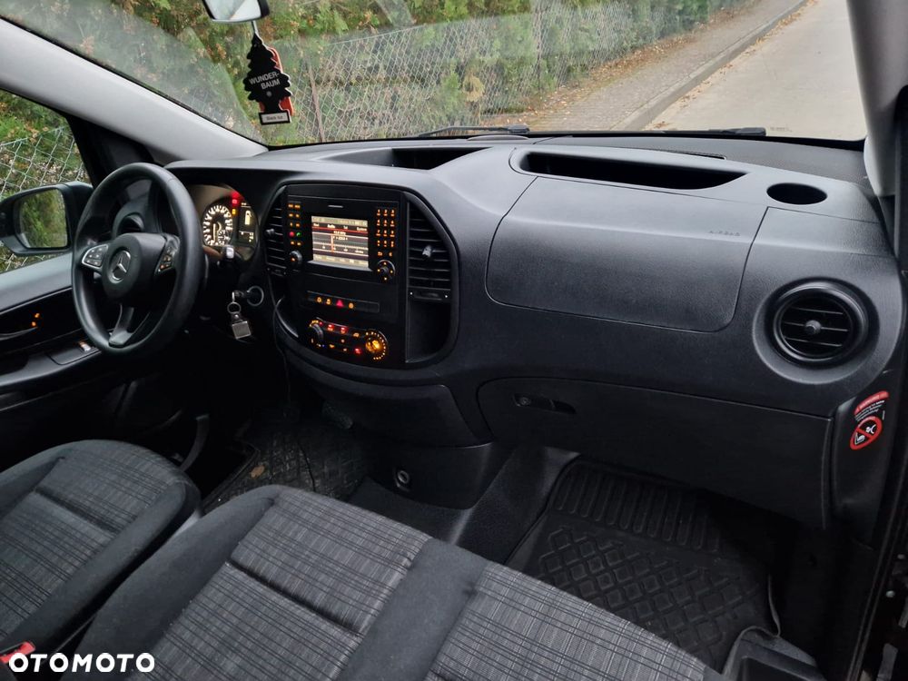Mercedes-Benz Vito - 11