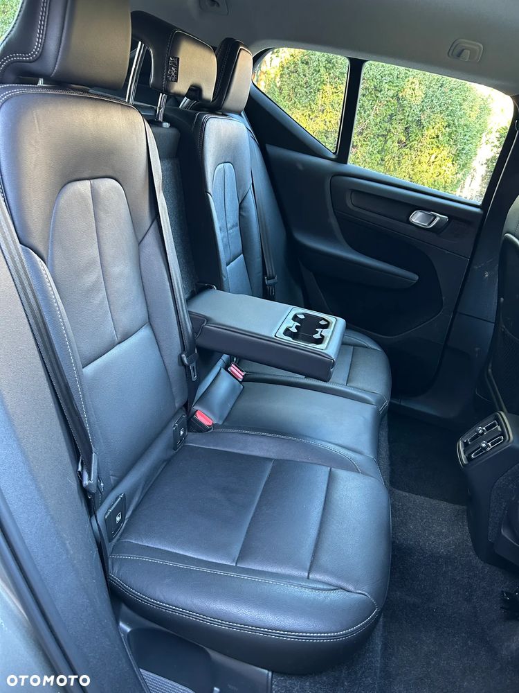 Volvo XC 40 B4 B Geartronic Momentum - 20