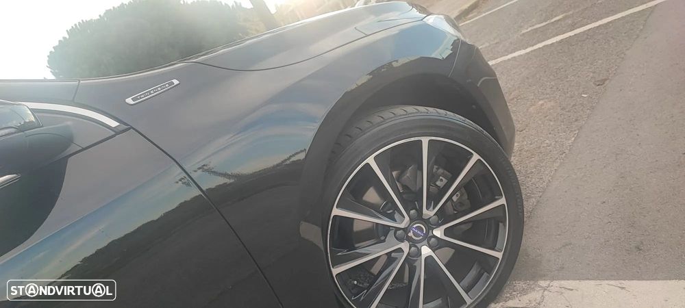 Volvo V60 2.4 D6 R-Design AWD Phev - 8